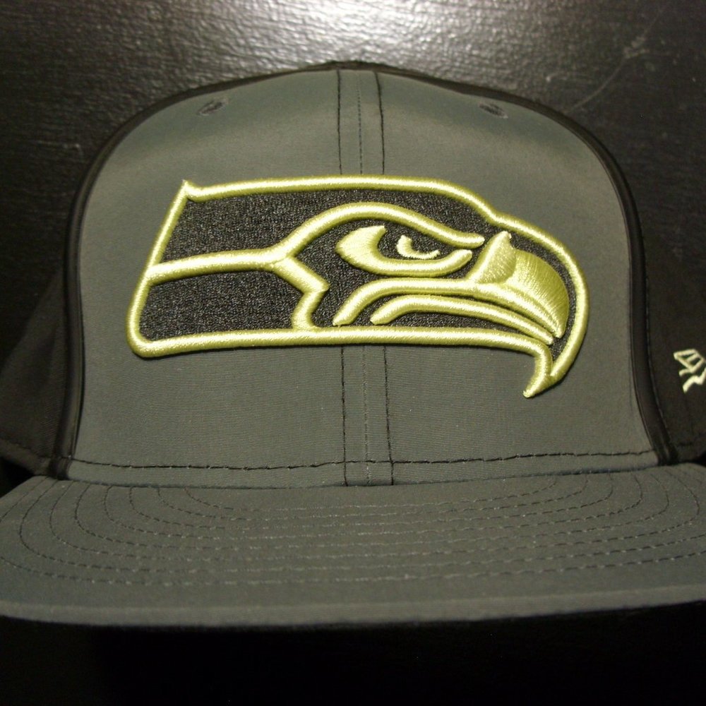 Seahawks hat snapback